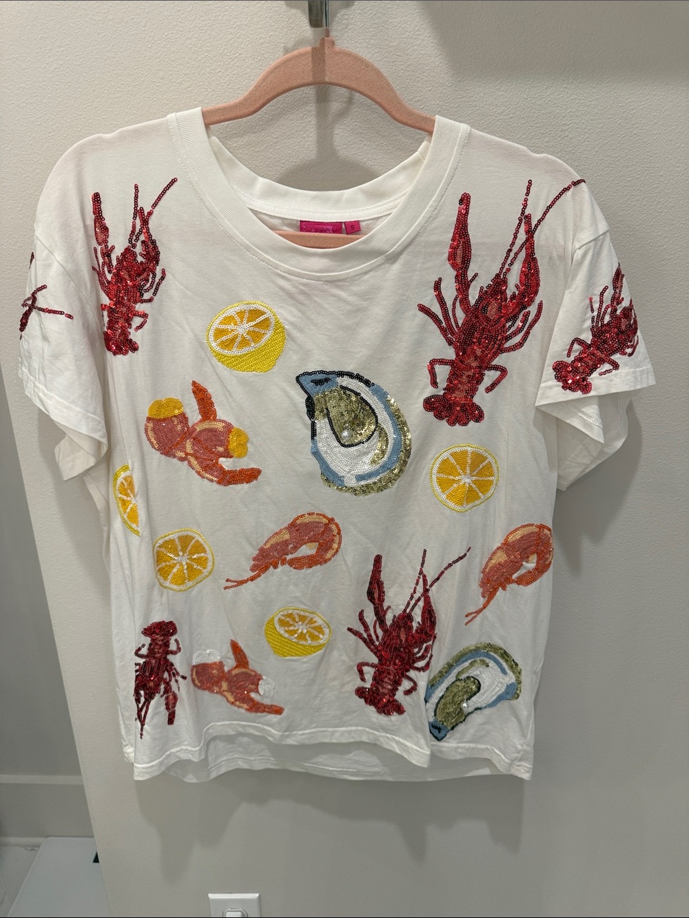 Que White Sequin Seafood Motif Tee with Red, Yellow, Orange, Blue Accents
